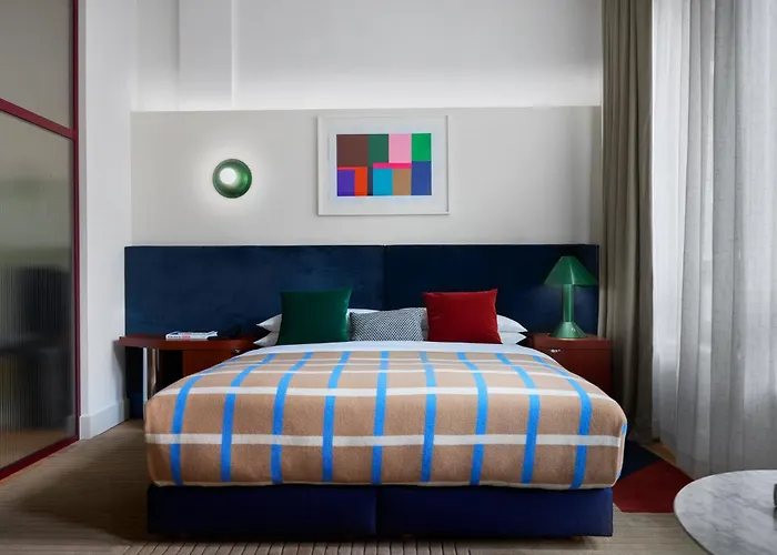 Kimpton Main Frankfurt By Ihg Otel 5*