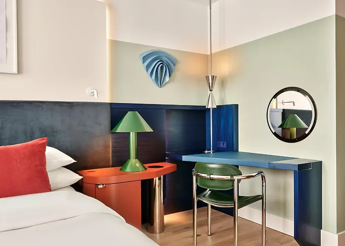 Kimpton Main Frankfurt By Ihg