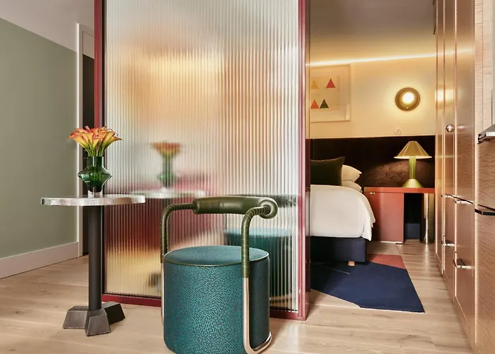 Kimpton Main Frankfurt By Ihg Otel 5*
