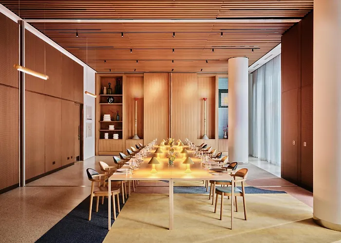 Kimpton Main Frankfurt By Ihg